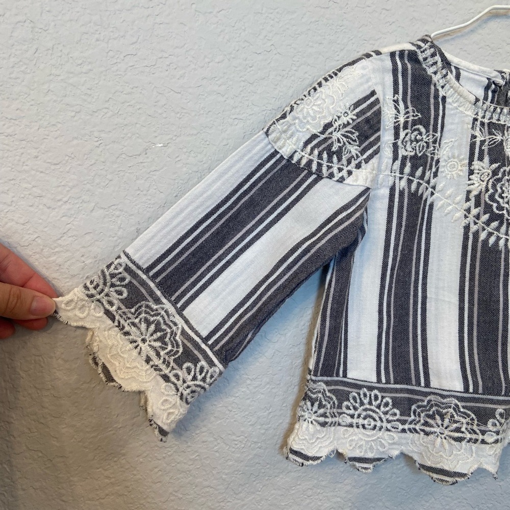 Zara Girls long sleeve white and grey embroidered boho blouse stripes Size 5 - Picture 3 of 8